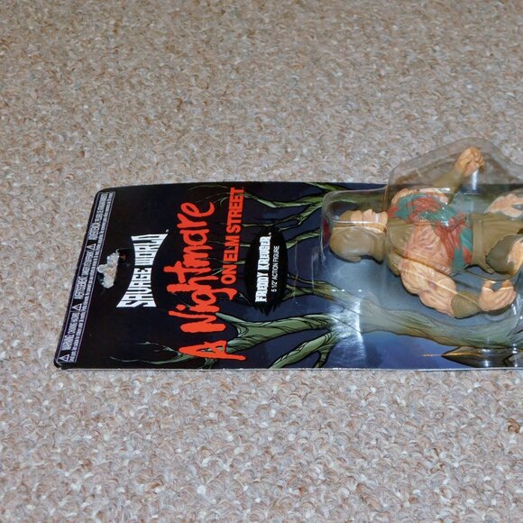2018 Funko Savage World Horror A Nightmare on Elm Street Freddy Krueger MOC New - Picture 3 of 10